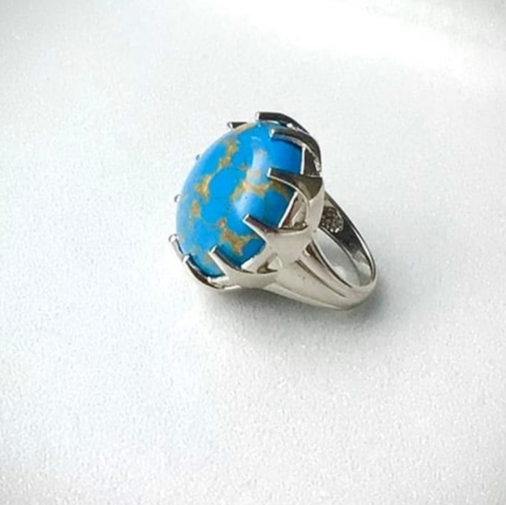 Mojave Blue Turquoise Solitaire Ring 16.75 ctw